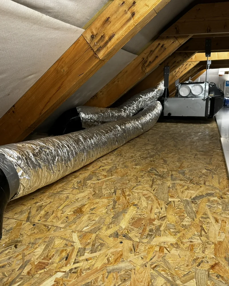 Légcsatorna telepítés padlástérben